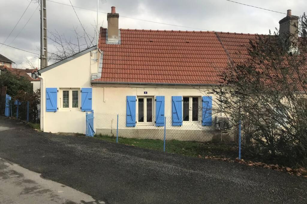 Maisonnette De Charme Climatisee La Machine Bagian luar foto