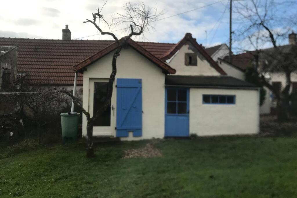 Maisonnette De Charme Climatisee La Machine Bagian luar foto