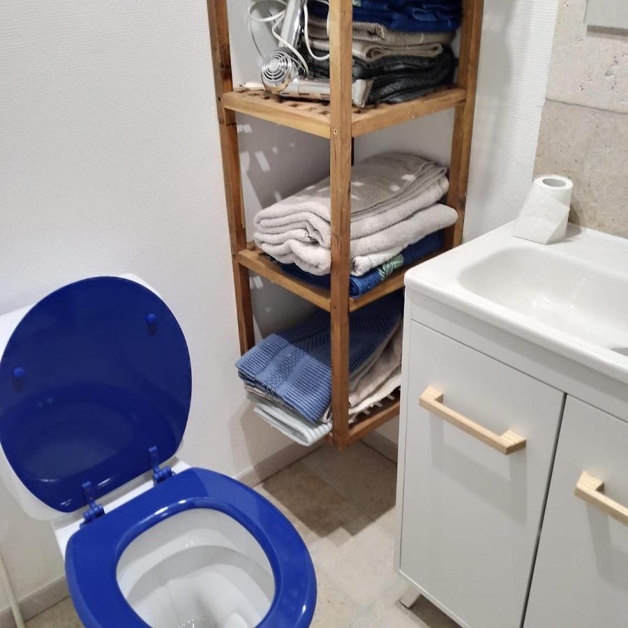 Maisonnette De Charme Climatisee La Machine Bagian luar foto